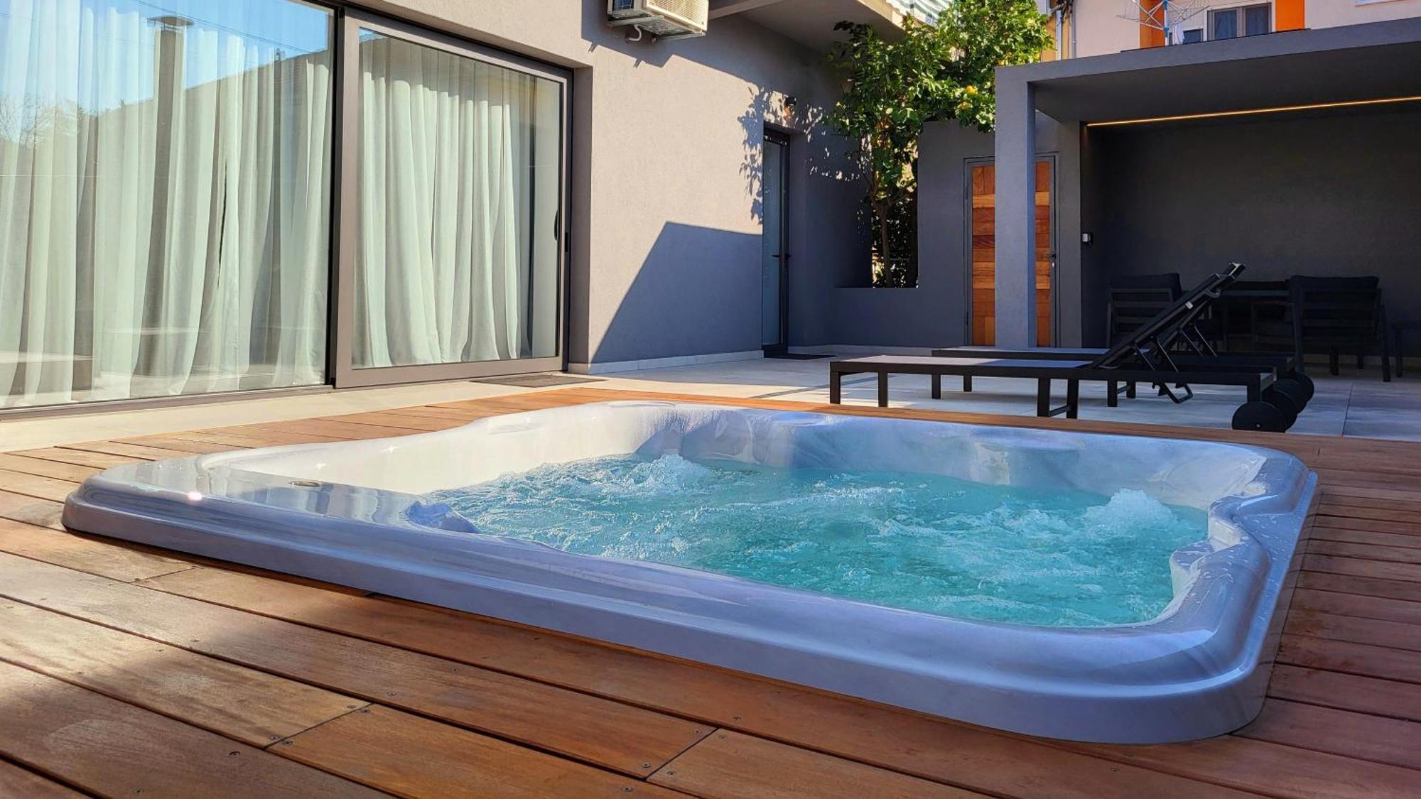 Firefly Luxury Apartment With Private Whirlpool Zadar Bagian luar foto