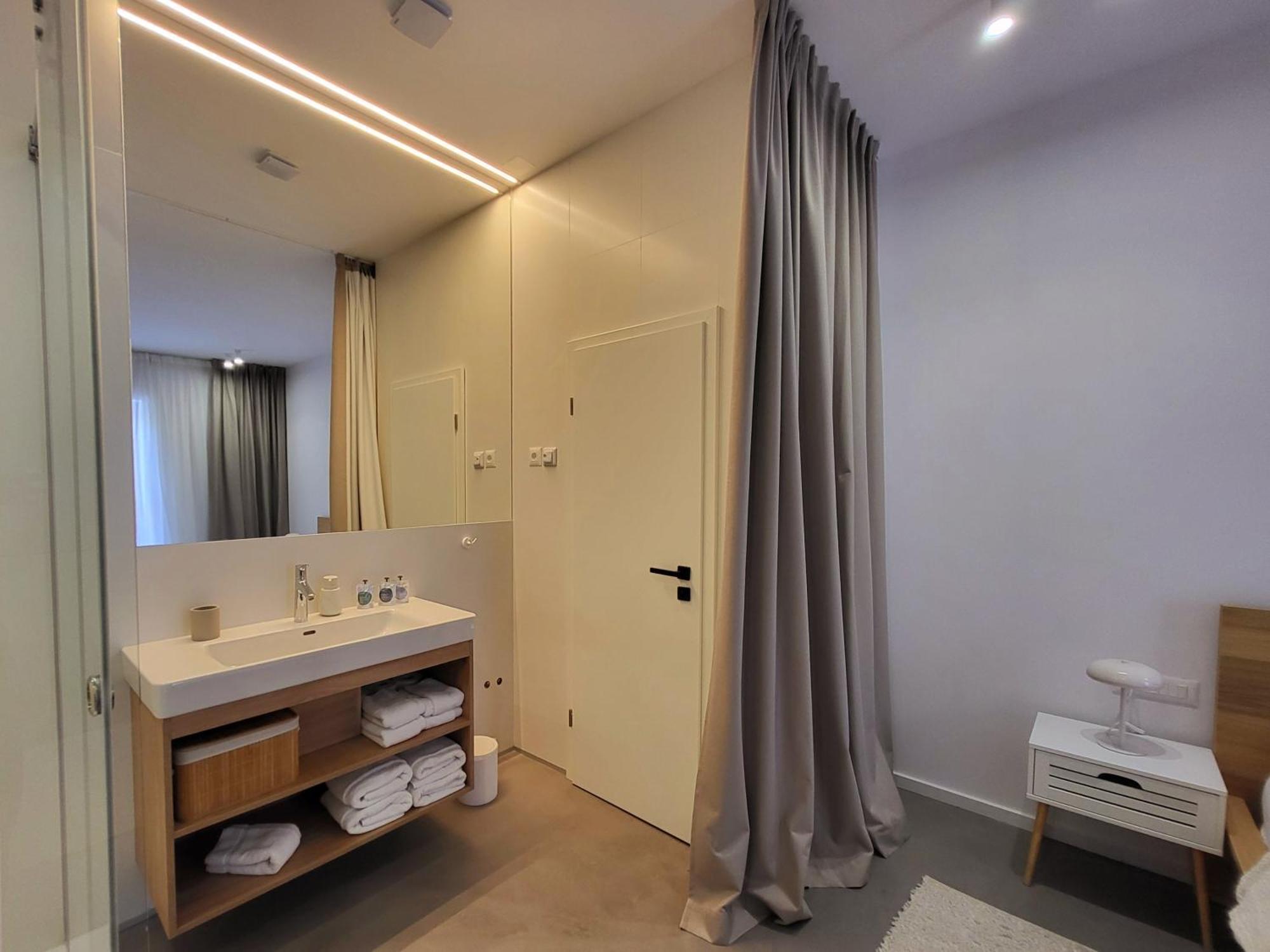 Firefly Luxury Apartment With Private Whirlpool Zadar Bagian luar foto
